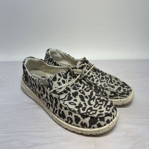 Hey Dude Wendy Woven Cheetah Gray Womens Size 9 Casual Walking Slip On Shoes